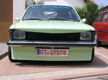 Name: Opel-Kadett-C_Limo_4-Trig1.jpg Größe: 450x337 Dateigröße: 38906 Bytes