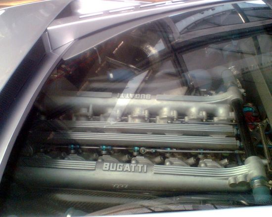 Name: Bugatti_110_Motor.jpg Größe: 1280x1024 Dateigröße: 163963 Bytes