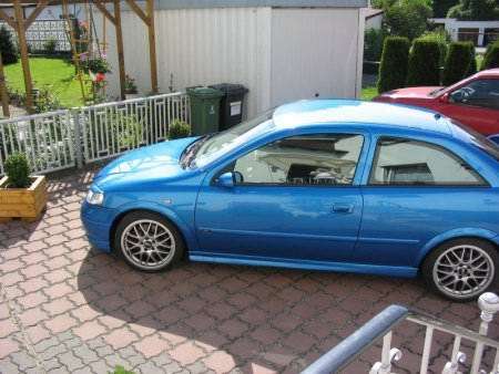 Name: Opel-Astra_G_CC_OPC_touring2.jpg Größe: 450x338 Dateigröße: 30187 Bytes