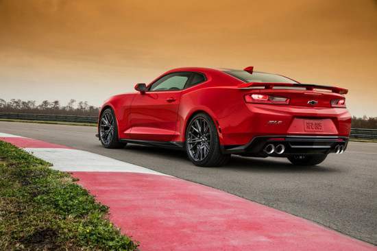 Name: 2017-Chevrolet-Camaro-ZL1a-114430-601x400.jpg Größe: 601x400 Dateigröße: 74164 Bytes
