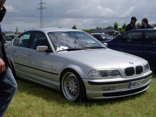 Name: BMW_Peine04_302.JPG Größe: 640x480 Dateigröße: 56539 Bytes