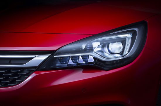 Name: Opel-Astra-IntelliLux-LED-Matrix-Licht-295889.jpg Größe: 1920x1268 Dateigröße: 172531 Bytes