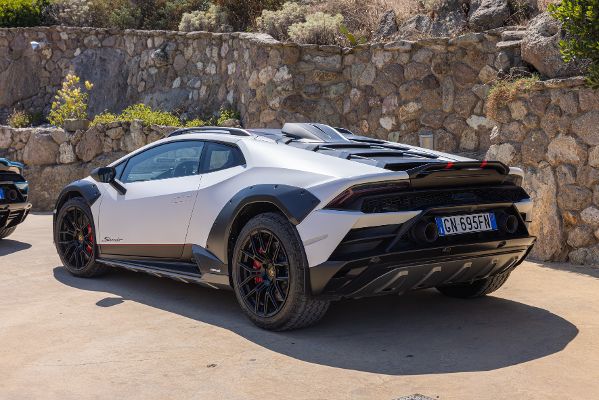Lamborghini Huracan – Sardinien mit dem V10