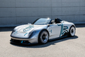 Luxus + Supersportwagen - Purismus trifft auf E-Performance: der neue Porsche Vision 357 Speedster