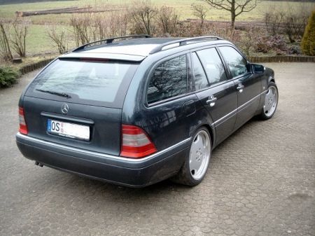 Name: Mercedes-C230T3.jpg Größe: 450x337 Dateigröße: 55018 Bytes