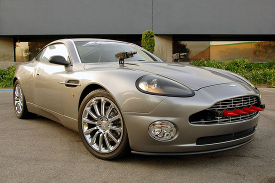 Name: Aston-Martin-Bond-28.jpg Größe: 728x485 Dateigröße: 83647 Bytes