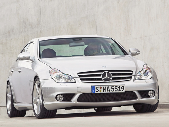 Name: 2005-Mercedes-CLS-55-AMG-F-1920x1440.jpg Größe: 1920x1440 Dateigröße: 371916 Bytes