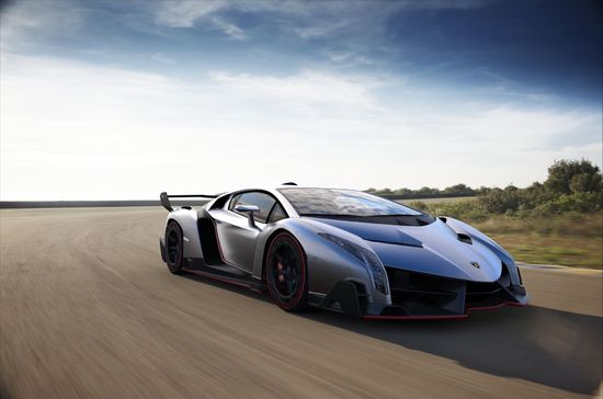 Name: Lamborghini_Veneno_6.jpg Größe: 1920x1271 Dateigröße: 186592 Bytes