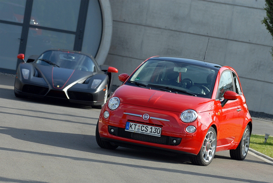 Name: Fiat500-3.jpg Größe: 1000x670 Dateigröße: 600543 Bytes