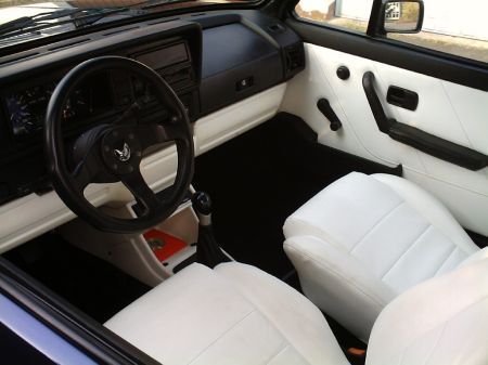 Name: VW-Golf_1_Cabrio11.jpg Größe: 450x337 Dateigröße: 25653 Bytes