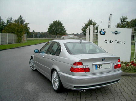 Name: BMW-323i_E46_Limousine5.jpg Größe: 450x333 Dateigröße: 37274 Bytes