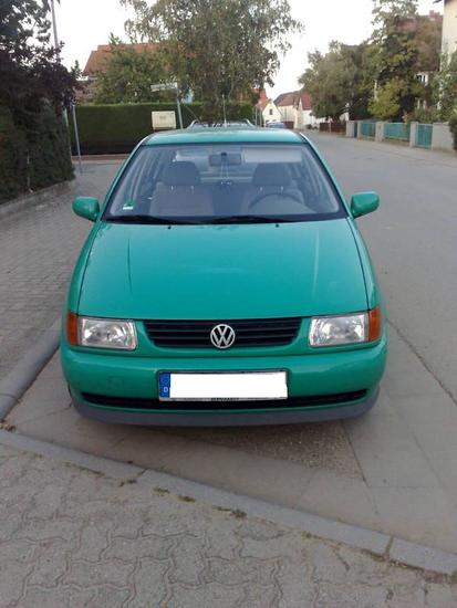 Name: Polo_Front.jpg Größe: 600x800 Dateigröße: 65421 Bytes