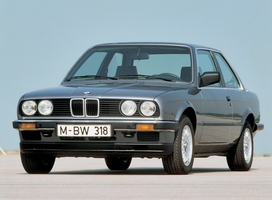Name: BMW-318-E30-Bj-19831.jpg Größe: 900x663 Dateigröße: 148125 Bytes