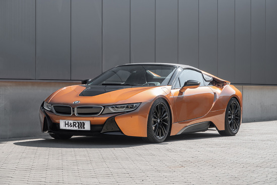 Name: BMW-i8-Sportfedern---Front.jpg Größe: 1772x1181 Dateigröße: 477404 Bytes