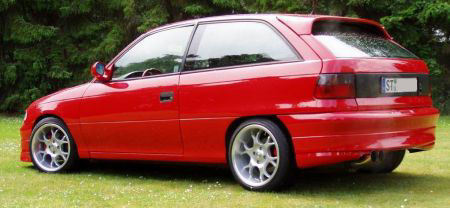 Name: Opel-Astra_f_GSI_20_8v1.jpg Größe: 450x208 Dateigröße: 39157 Bytes