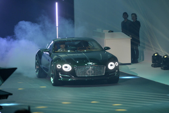 Name: Volkswagen-Konzernabend-in-Genf-2015-Bentley-EXP1a-94994-600x400.jpg Größe: 600x400 Dateigröße: 50969 Bytes
