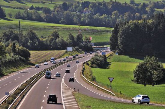 Die Überholregeln auf der Autobahn - pagenstecher.de - Deine Automeile
