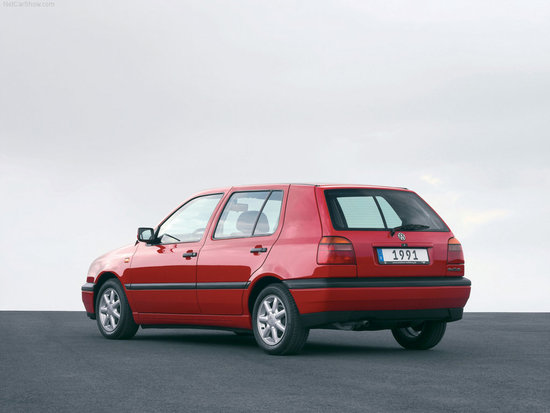 Name: Volkswagen-Golf_III_1991_1024x768_wallpaper_0a1.jpg Größe: 1024x768 Dateigröße: 87768 Bytes