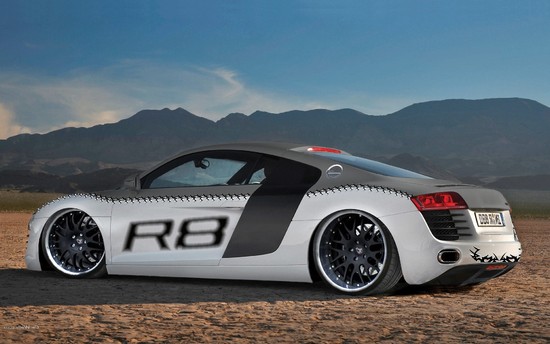 Name: Audi_R8_426_1920x1200fakte.jpg Größe: 1920x1200 Dateigröße: 431472 Bytes