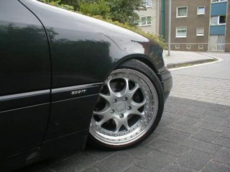 Name: Mercedes-c_280_Sport2.jpg Größe: 450x337 Dateigröße: 27335 Bytes