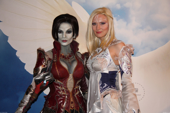 Name: games_convention_messebabes_2008_015.JPG Größe: 2000x1333 Dateigröße: 719079 Bytes