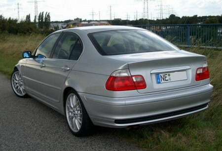 Name: BMW-323i_E46_Limousine2.jpg Größe: 450x307 Dateigröße: 59128 Bytes
