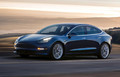Elektro + Hybrid Antrieb - Tesla Model 3 kommt in einem Jahr nach Europa