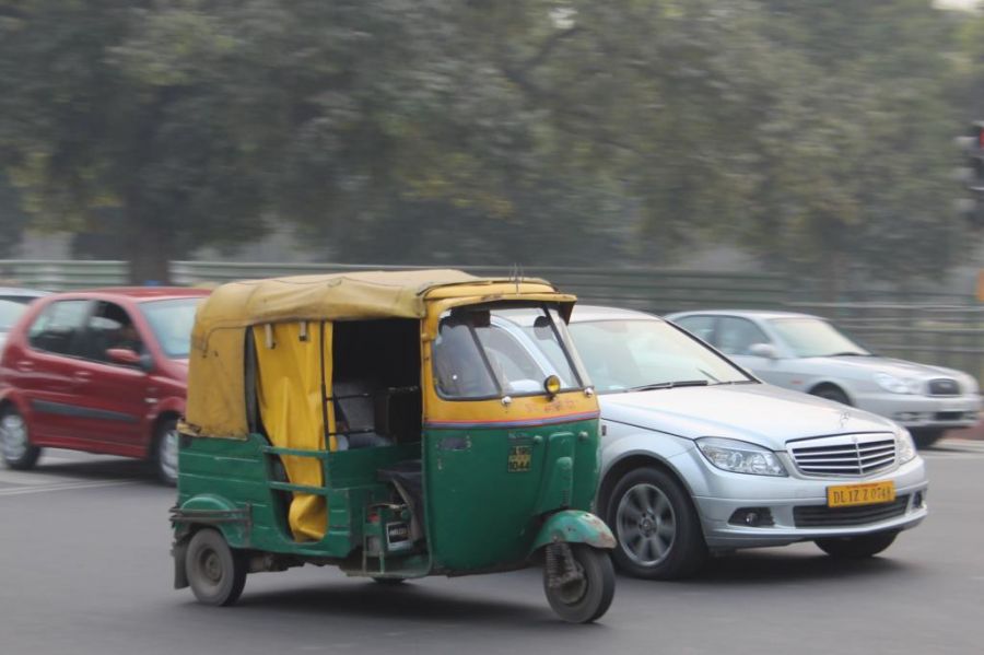 Fake Piaggio APE -  - Deine Automeile im Netz