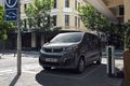 Elektro + Hybrid Antrieb - Peugeot schickt e-Traveller auf die Reise
