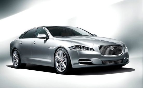 Name: 01-Jaguar-XJ-2012.jpg Größe: 600x371 Dateigröße: 30108 Bytes