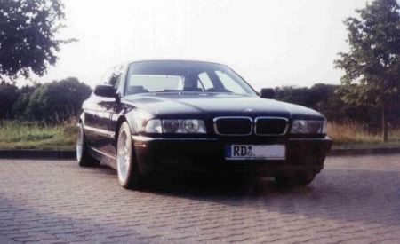 Name: BMW-728i.jpg Größe: 450x275 Dateigröße: 22792 Bytes