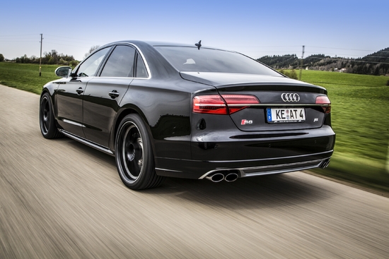 Name: ABT_S8_675HP_002.jpg Größe: 3000x2000 Dateigröße: 3620105 Bytes