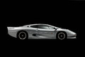 Luxus + Supersportwagen - Bridgestone entwickelt neuen Reifen für den Jaguar XJ 220