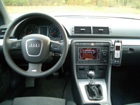 Name: Audi-A4_Avant_20_TDI6.jpg Größe: 450x337 Dateigröße: 26479 Bytes