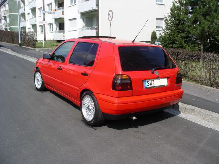 Name: VW-Golf_345.jpg Größe: 450x337 Dateigröße: 47137 Bytes