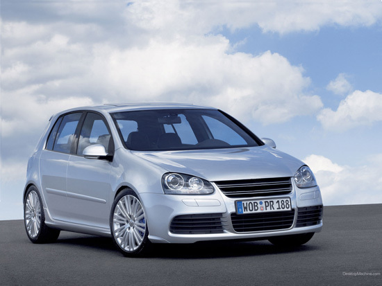 Name: schule1_klein_VW_golf_R32.jpg Größe: 550x413 Dateigröße: 82733 Bytes