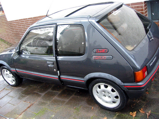 weitere Peugeot 205