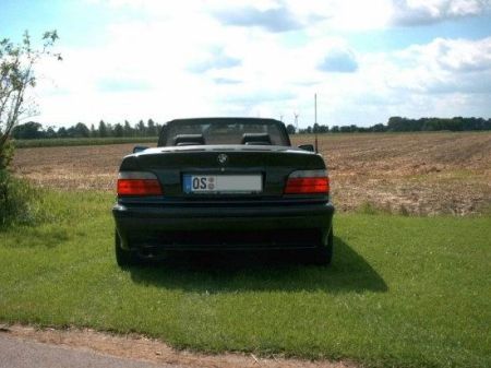 Name: BMW-325i_Cabrio1.jpg Größe: 450x337 Dateigröße: 27849 Bytes