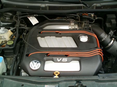 Name: VW-Golf_IV_GTI_V52.jpg Größe: 450x336 Dateigröße: 48287 Bytes
