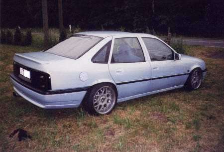 Name: Opel-Vectra_A31.jpg Größe: 450x305 Dateigröße: 22155 Bytes