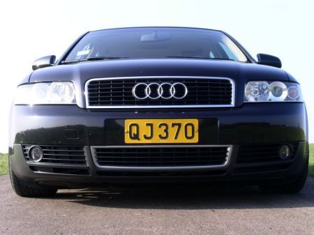 Name: Audi-A433.jpg Größe: 450x337 Dateigröße: 26113 Bytes