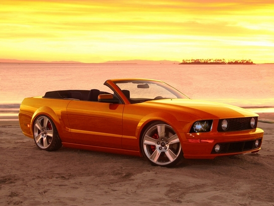 Name: 2005-Ford-Mustang-GT-Convertible2122.jpg Größe: 1280x960 Dateigröße: 581152 Bytes