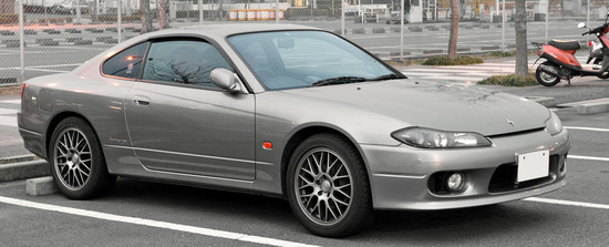 Name: Nissan_Silvia_S15_001.jpg Größe: 1280x520 Dateigröße: 273182 Bytes