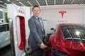 Auto - Tesla-Chef geht es an den Kragen