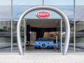 Luxus + Supersportwagen - Bugatti eröffnet Showroom in Dubai