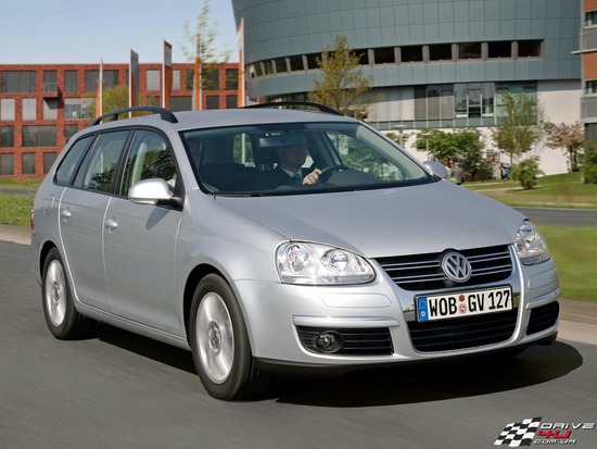 Name: Volkswagen_Golf_Variant_3x1600x1200.jpg Größe: 1600x1200 Dateigröße: 343492 Bytes