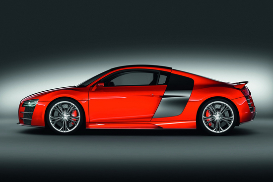 Name: Audi_R8_V12_TDI_Le_Mans_8.jpg Größe: 1000x667 Dateigröße: 340033 Bytes