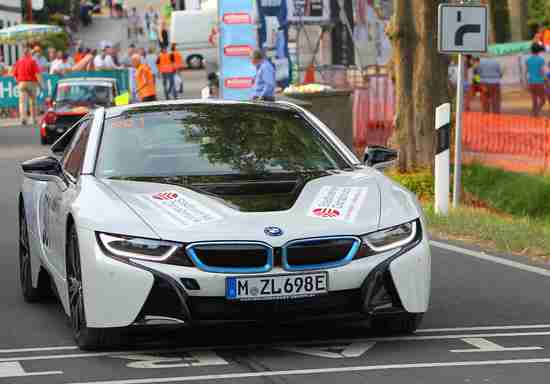 Name: 5-2-BMW_i8_-_Christian_Niehaves_D.JPG Größe: 3705x2584 Dateigröße: 392631 Bytes