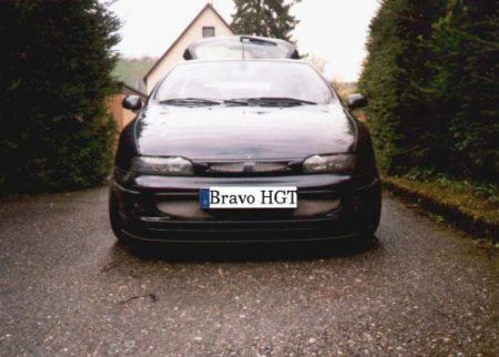 Name: Fiat-Bravo_155_20V.jpg Größe: 450x322 Dateigröße: 29606 Bytes