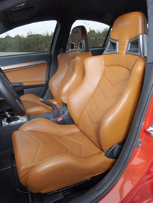 Name: mitsubishi-lancer-sportback-ralliart3.jpg Größe: 303x400 Dateigröße: 76635 Bytes